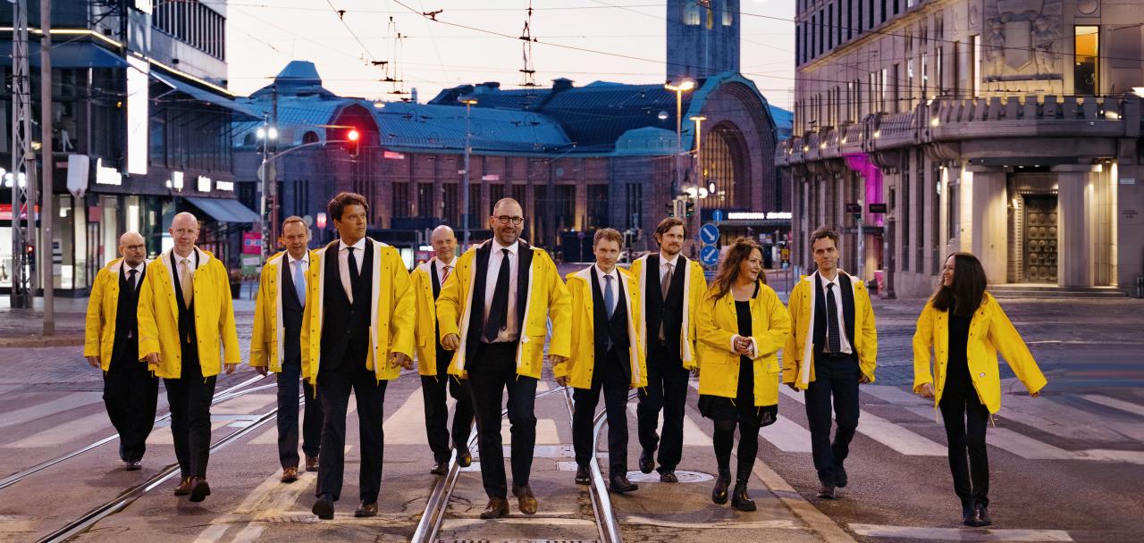 ULTRA BRA YLEISÖOHJEKUVA